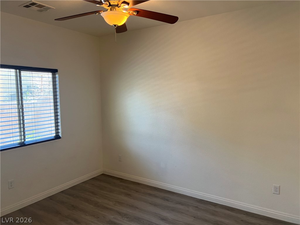 9581 Aberdeen Ridge Court Las Vegas, NV 89148 - Photo 12 of 25 An inviting room with resilient flooring offers a perfect blank canvas for personalization.
