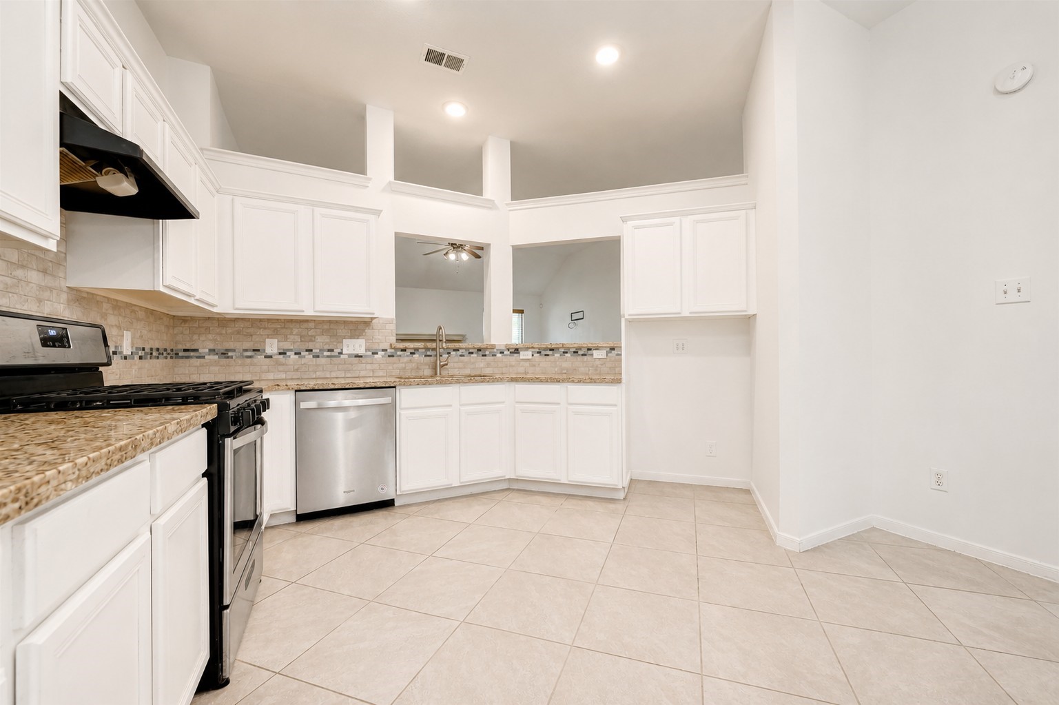 2911 Killdeer Lane Humble, TX 77396 - Photo 9 of 28