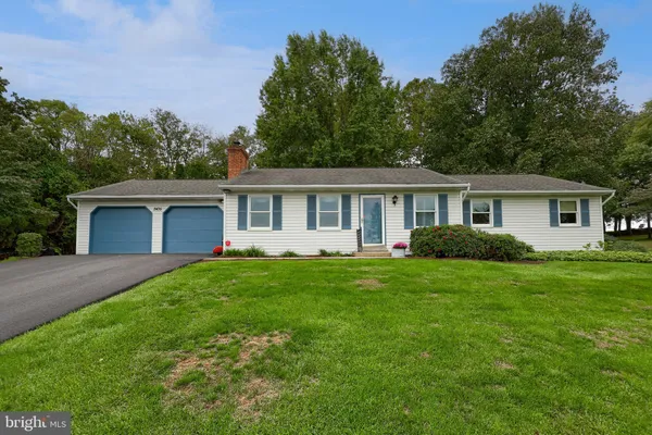 $510,000 | 2435 Honeysuckle Lane, Lancaster, PA 17603