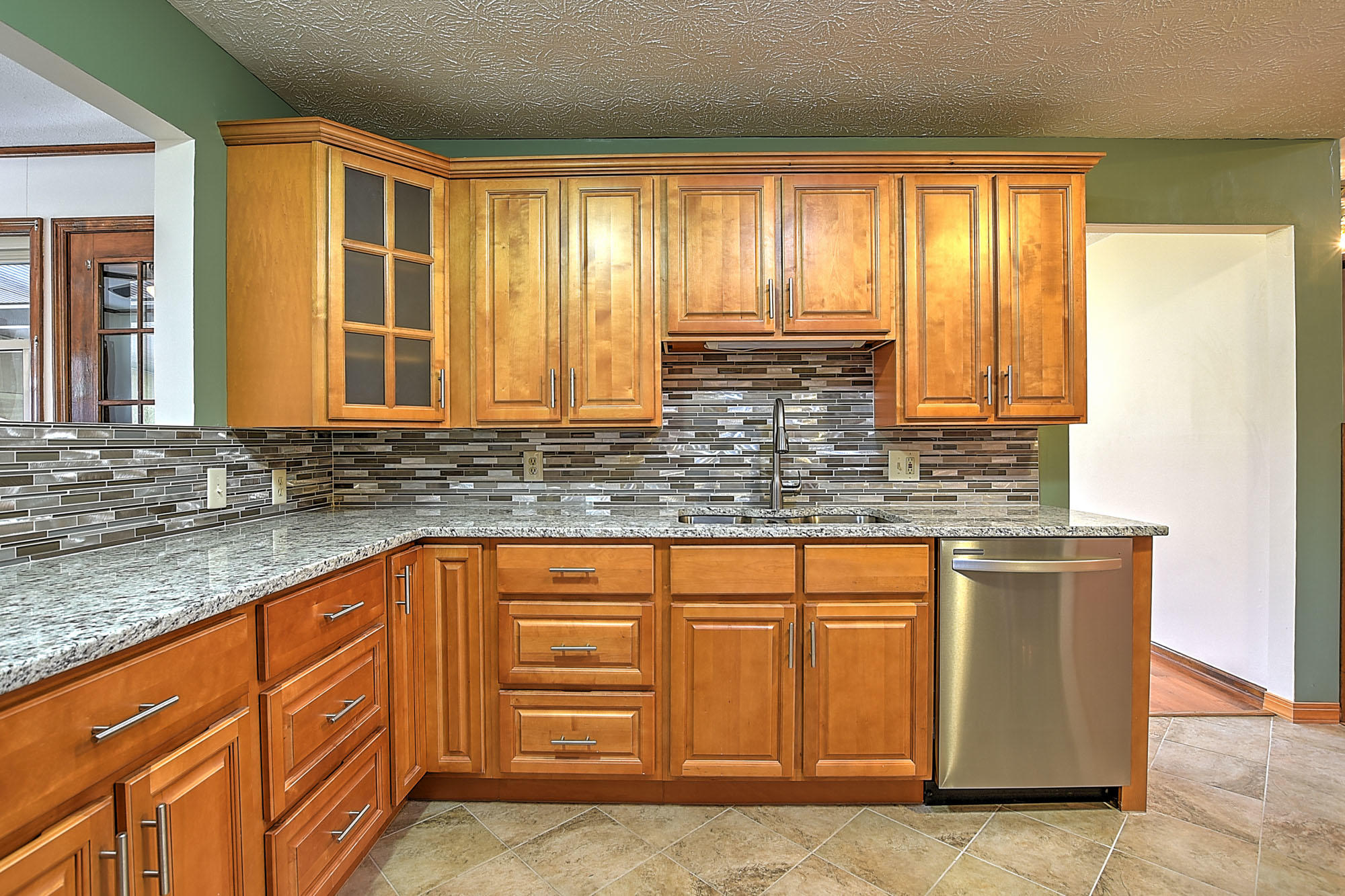 5195 Reedy Creek Road Bristol, VA 24202 - Photo 12 of 37 5195 Reedy Creek-16