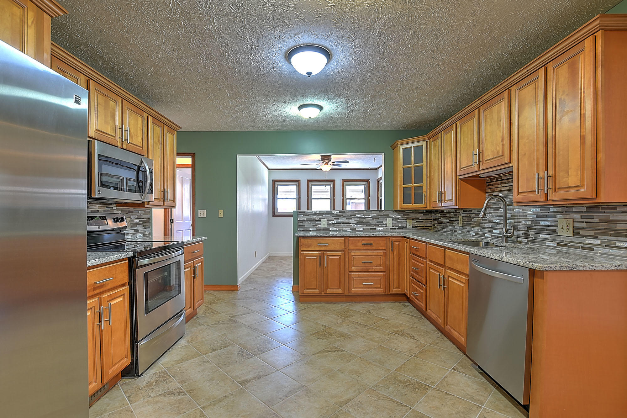 5195 Reedy Creek Road Bristol, VA 24202 - Photo 13 of 37 5195 Reedy Creek-13