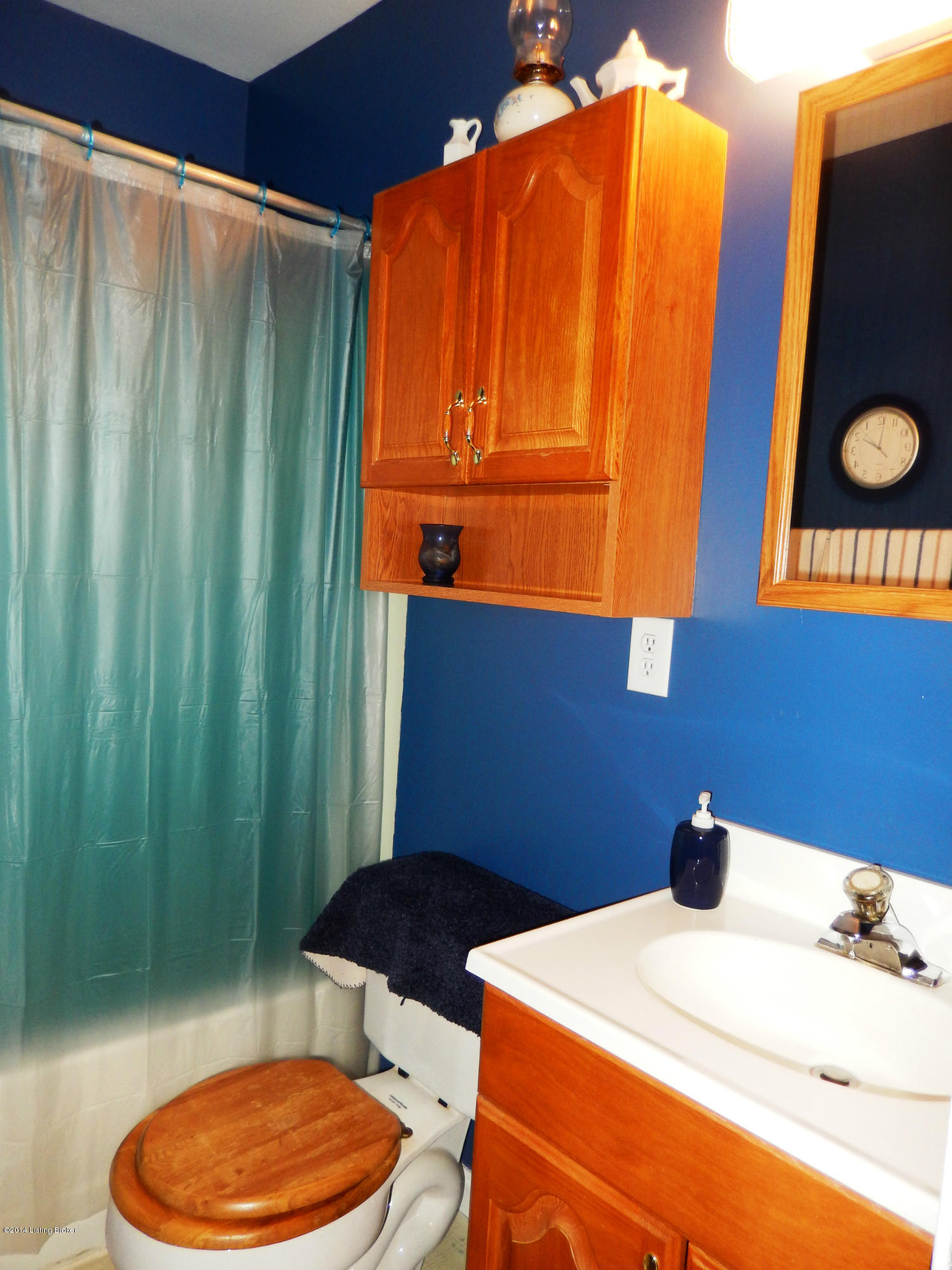 5122 Reed Avenue Louisville, KY 40214 - Photo 13 of 28 DSCN8665