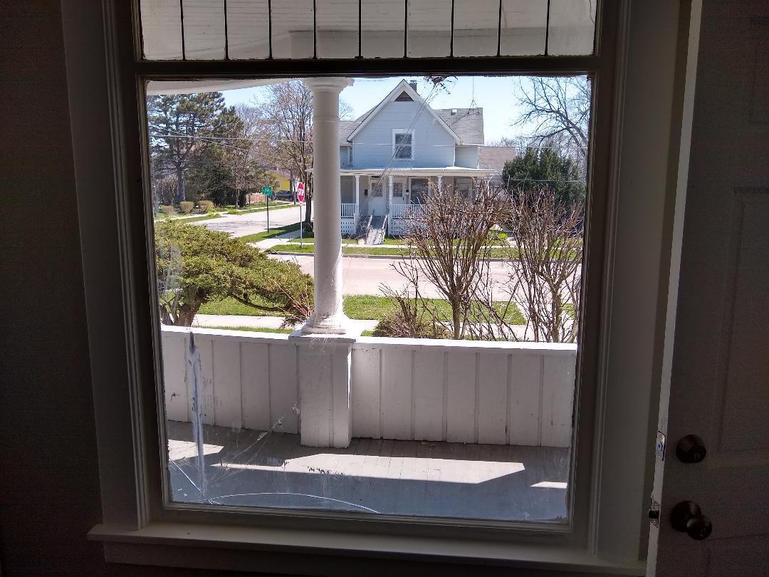 472 North Spring Street Elgin, IL 60120 - Photo 7 of 16