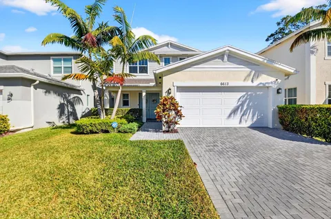 $635,000 | 6613 Pointe Of Woods Drive, West Palm Beach, FL 33413