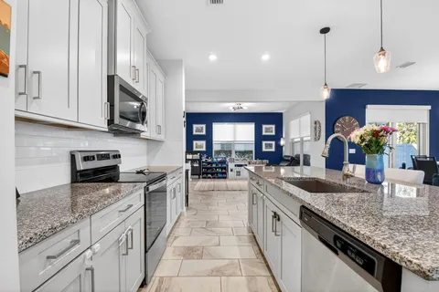 $635,000 | 6613 Pointe Of Woods Drive, West Palm Beach, FL 33413