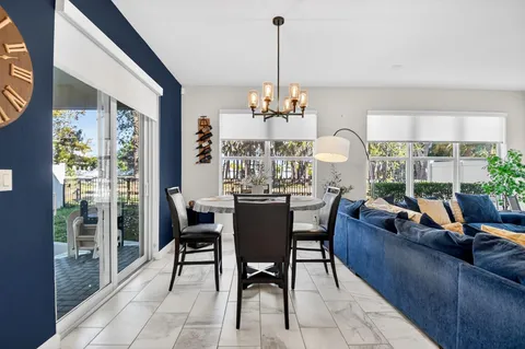 $635,000 | 6613 Pointe Of Woods Drive, West Palm Beach, FL 33413