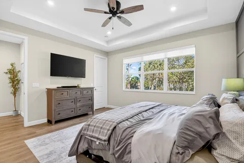 $635,000 | 6613 Pointe Of Woods Drive, West Palm Beach, FL 33413