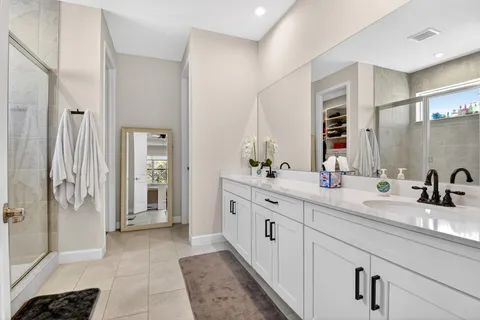 $635,000 | 6613 Pointe Of Woods Drive, West Palm Beach, FL 33413