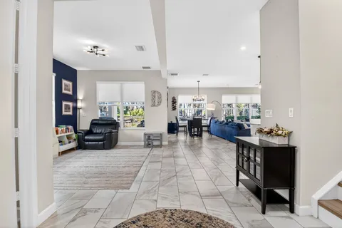 $635,000 | 6613 Pointe Of Woods Drive, West Palm Beach, FL 33413