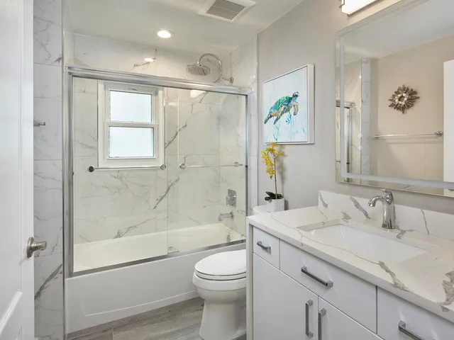 $530,000 | 8260 Ibis Cove Circle, Unit B226, Naples, FL 34119