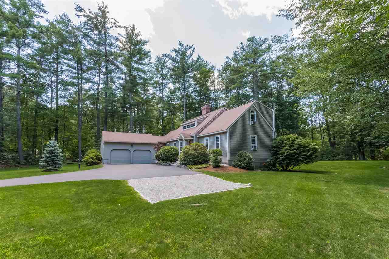 4 Old Farm Road Bedford, NH 03110 - Photo 3 of 40