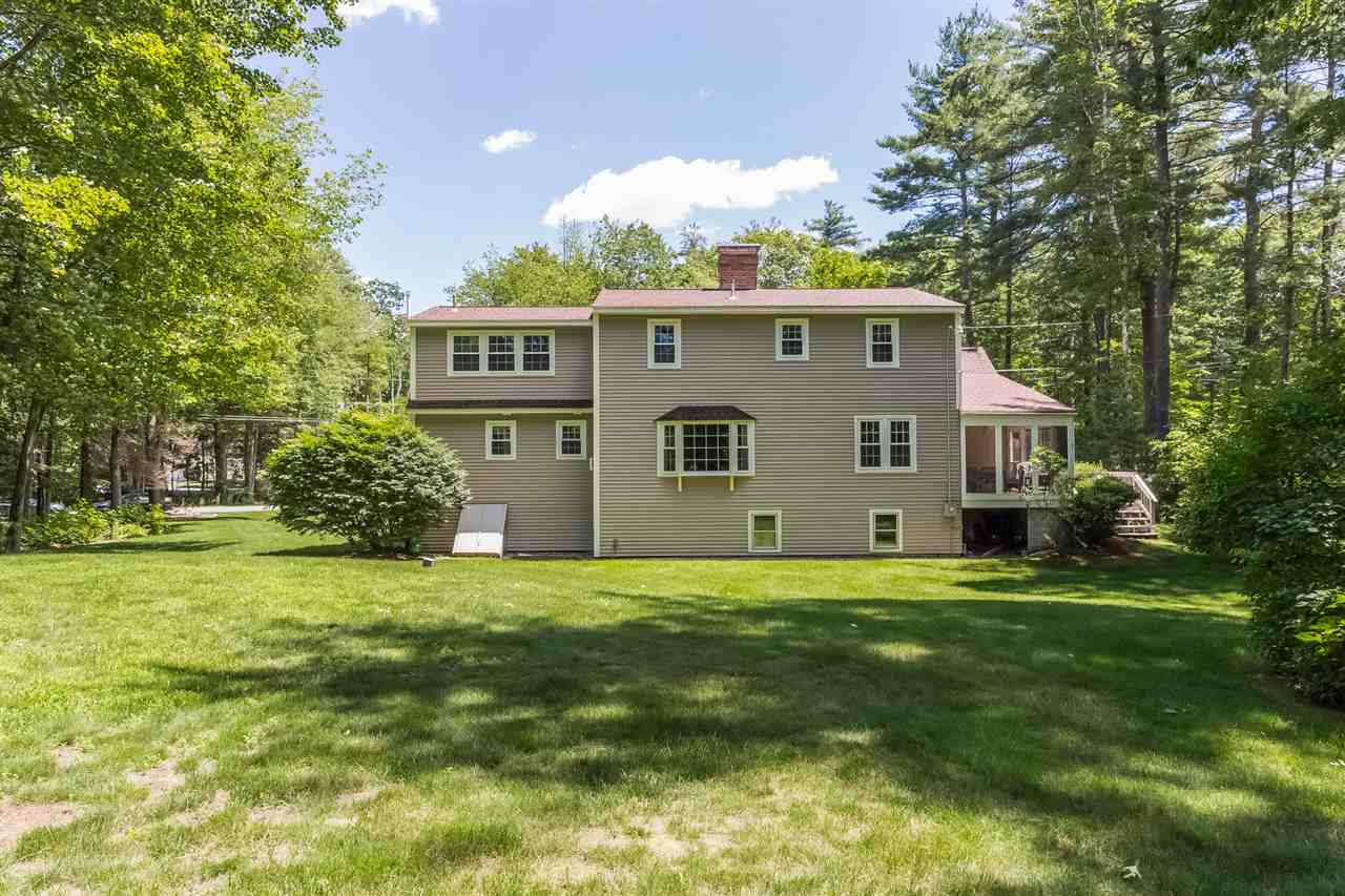 4 Old Farm Road Bedford, NH 03110 - Photo 4 of 40
