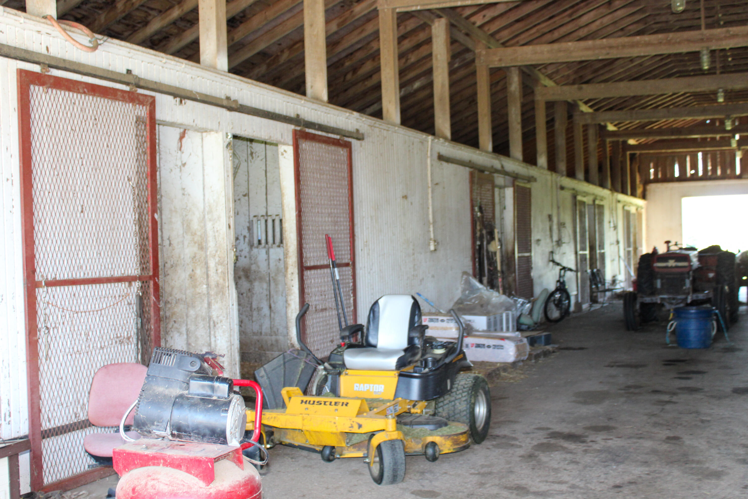 2120 Ironworks Road Lexington, KY 40511 - Photo 20 of 68 IMG_9542