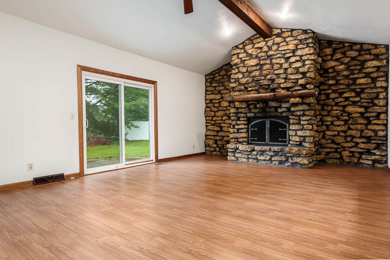 12222 Rae Ann Road Roscoe, IL 61073 - Photo 18 of 40 Gallery Image 18
