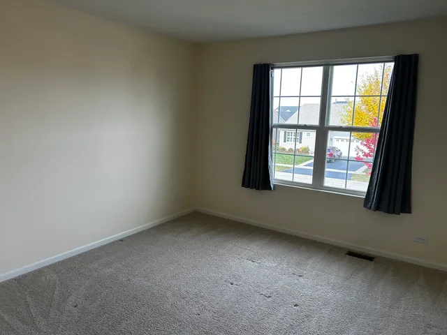 $389,900 | 895 Timber Lake Drive, Antioch, IL 60002