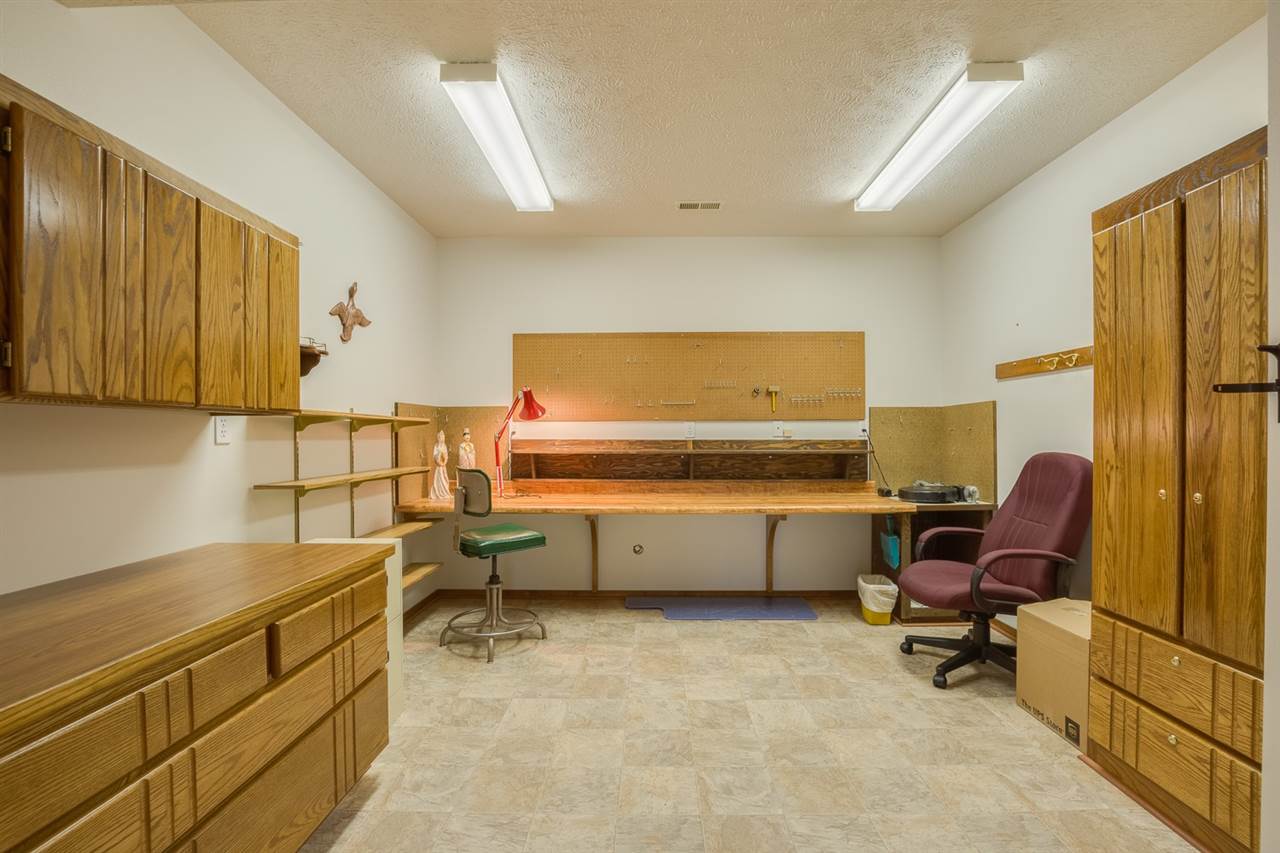 2717 East Golden Road Spokane, WA 99208 - Photo 15 of 18 Gallery Image 15