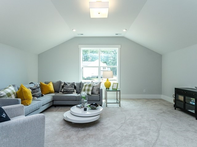 8816 Woodford Way Raleigh, NC 27613 - Photo 16 of 29 Photo 16