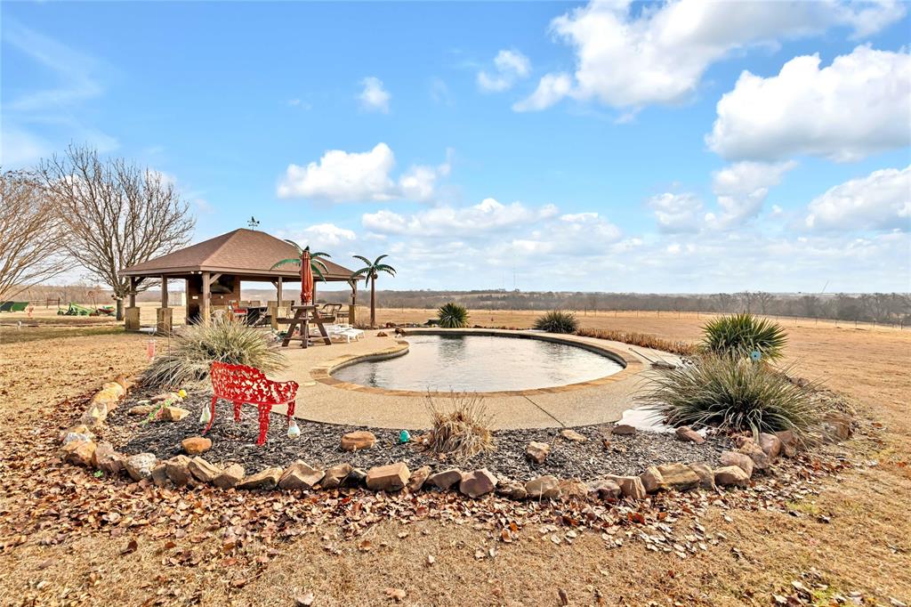 7709 Fm 902 Sherman, TX 75092 - Photo 2 of 38