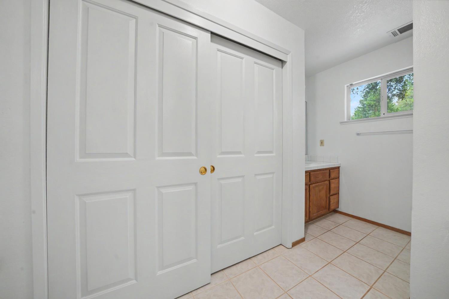 13050 Mt Zion Road Pine Grove, CA 95665 - Photo 16 of 36