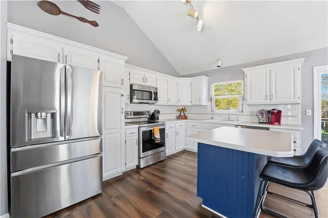 $375,000 | 1020 North Logan Street, Olathe, KS 66061