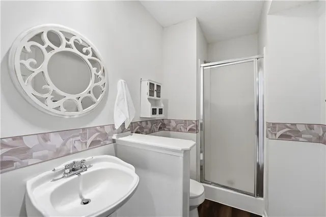 $375,000 | 1020 North Logan Street, Olathe, KS 66061