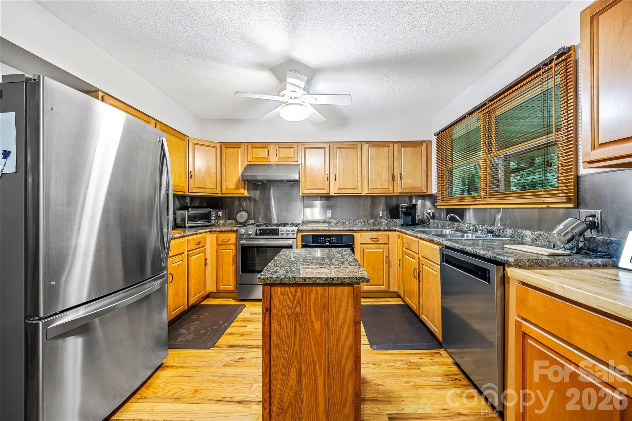 464 Governors View Road Asheville, NC 28805 - Photo 13 of 30