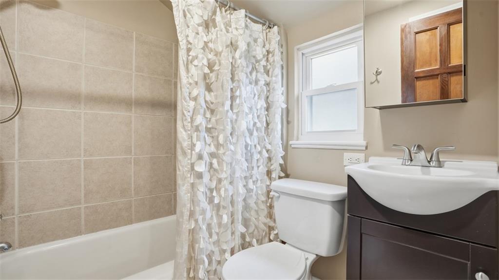 502 Weyman Road Pittsburgh, PA 15236 - Photo 20 of 39 a bathroom with a sink toilet and shower