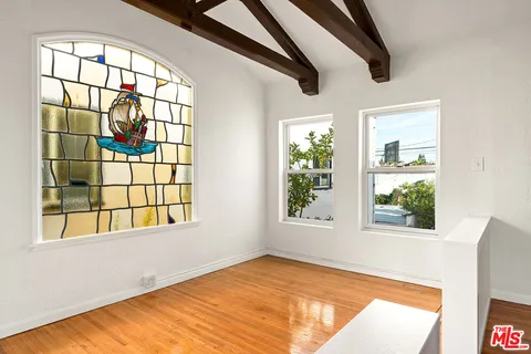 $1,999,999 | 1064 South Hayworth Avenue, Los Angeles, CA 90035