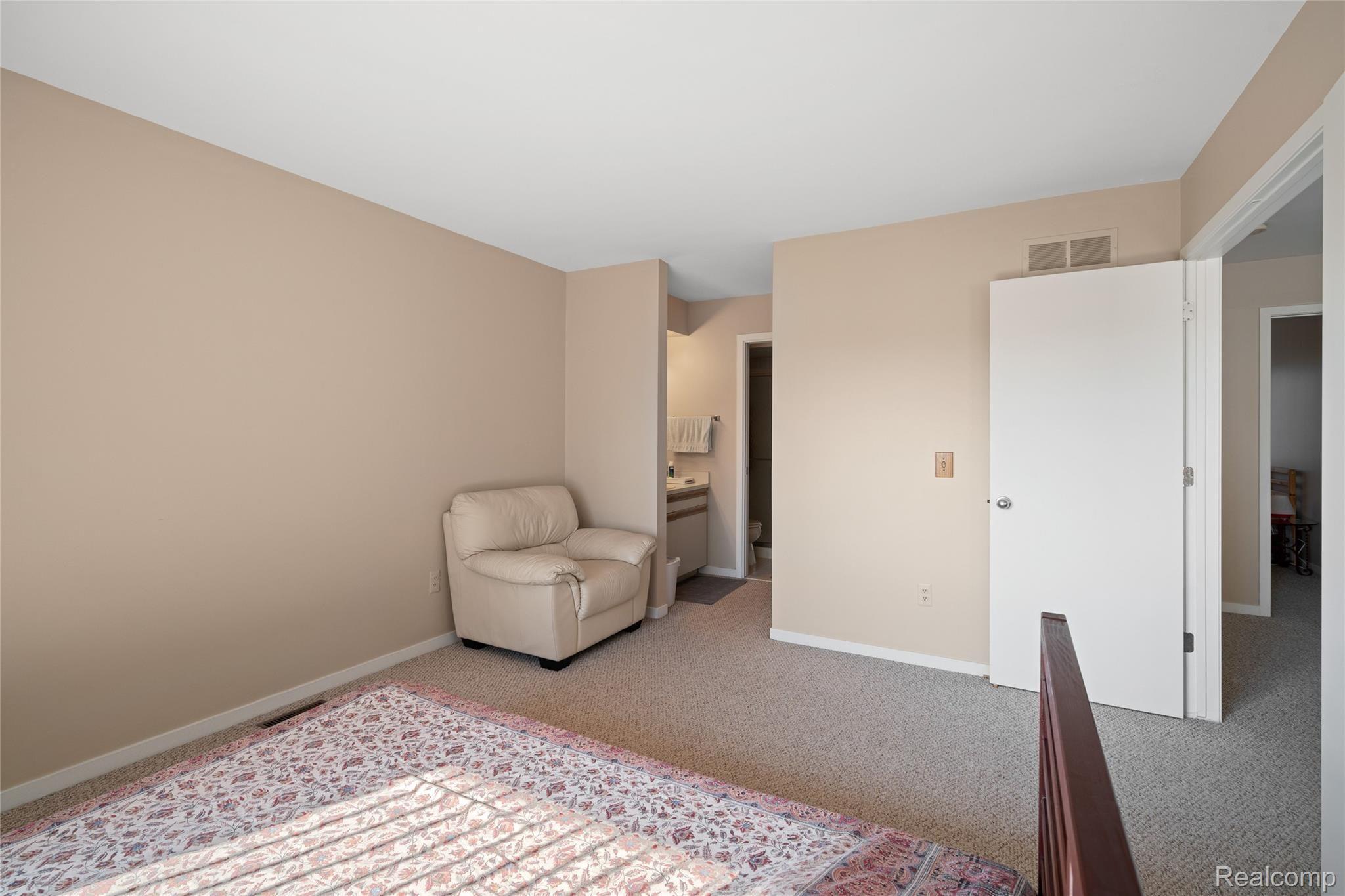 706 Preston Court Rochester, MI 48307 - Photo 22 of 29 Preston-22.jpg