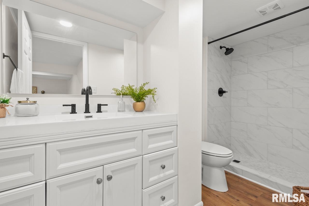 4406 West Middle Road Peoria, IL 61607 - Photo 25 of 32