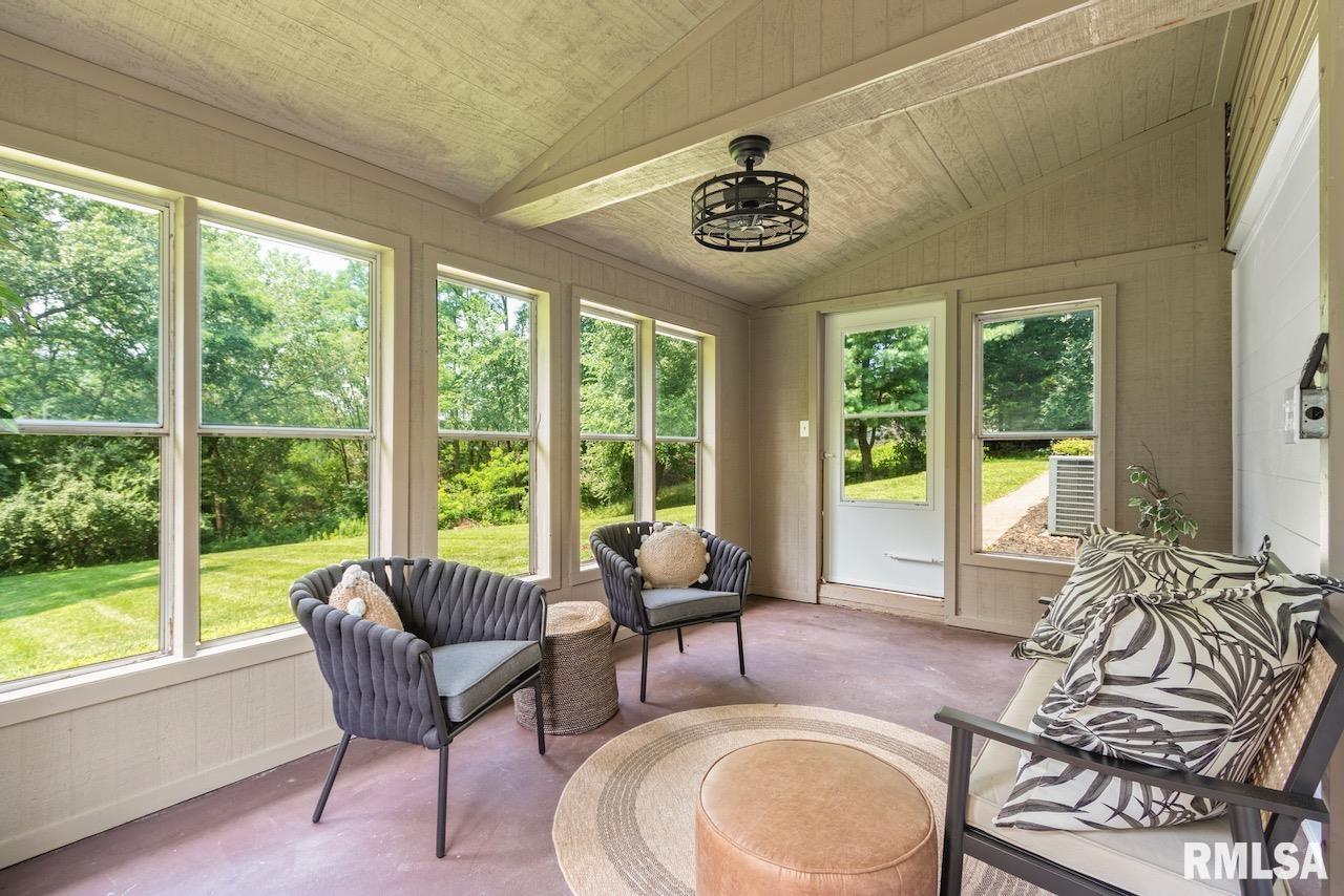 4406 West Middle Road Peoria, IL 61607 - Photo 27 of 32