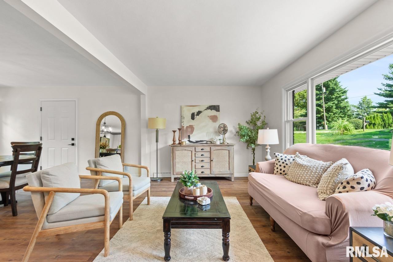 4406 West Middle Road Peoria, IL 61607 - Photo 4 of 32