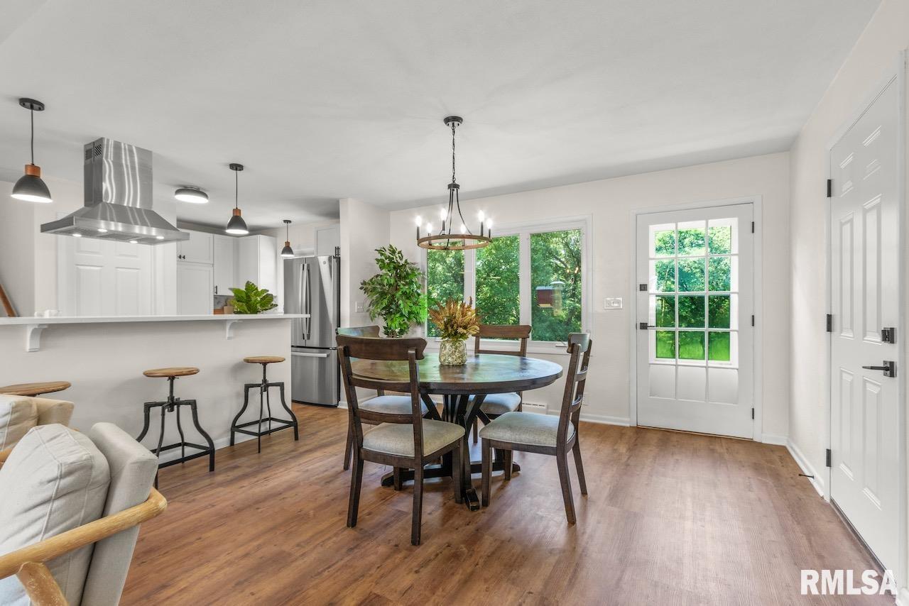 4406 West Middle Road Peoria, IL 61607 - Photo 7 of 32