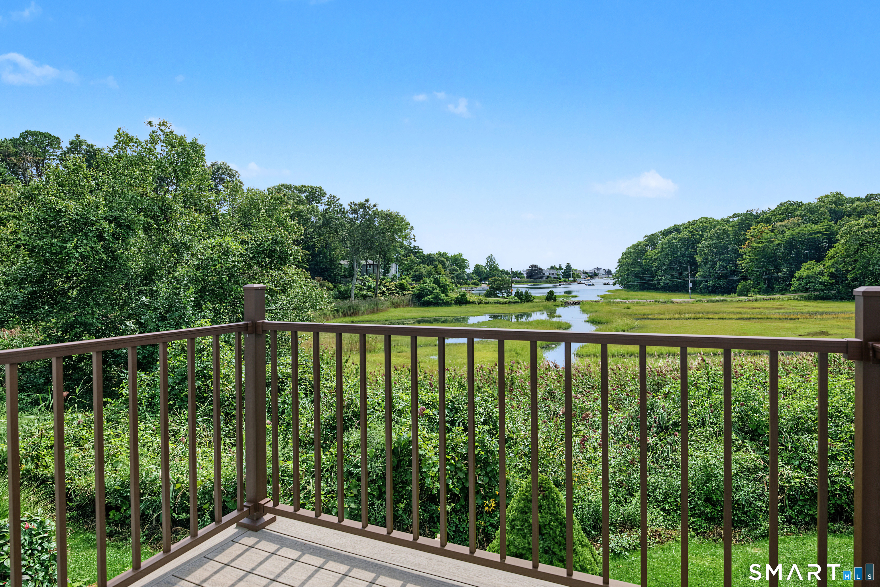 473 Colonial Road Guilford, CT 06437 - Photo 30 of 39 Primary balcony