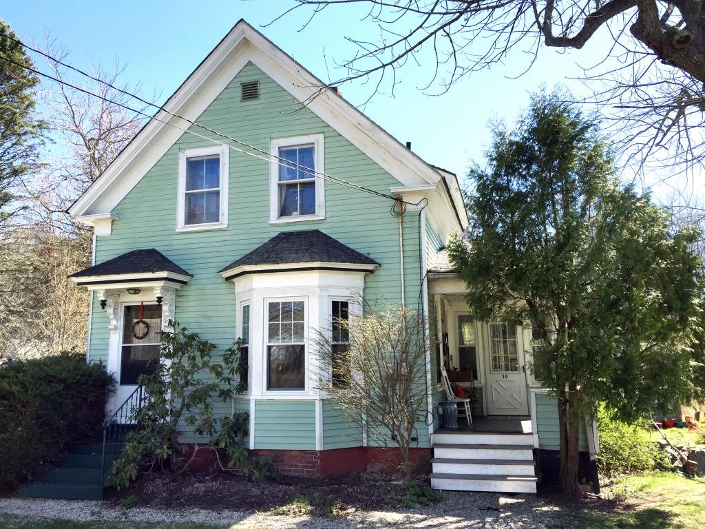 10 Foyes Lane Kittery, ME 03905 - Photo 1 of 26