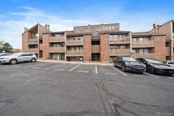 $348,900 | 12360 West Nevada Place, Unit 303, Lakewood, CO 80228