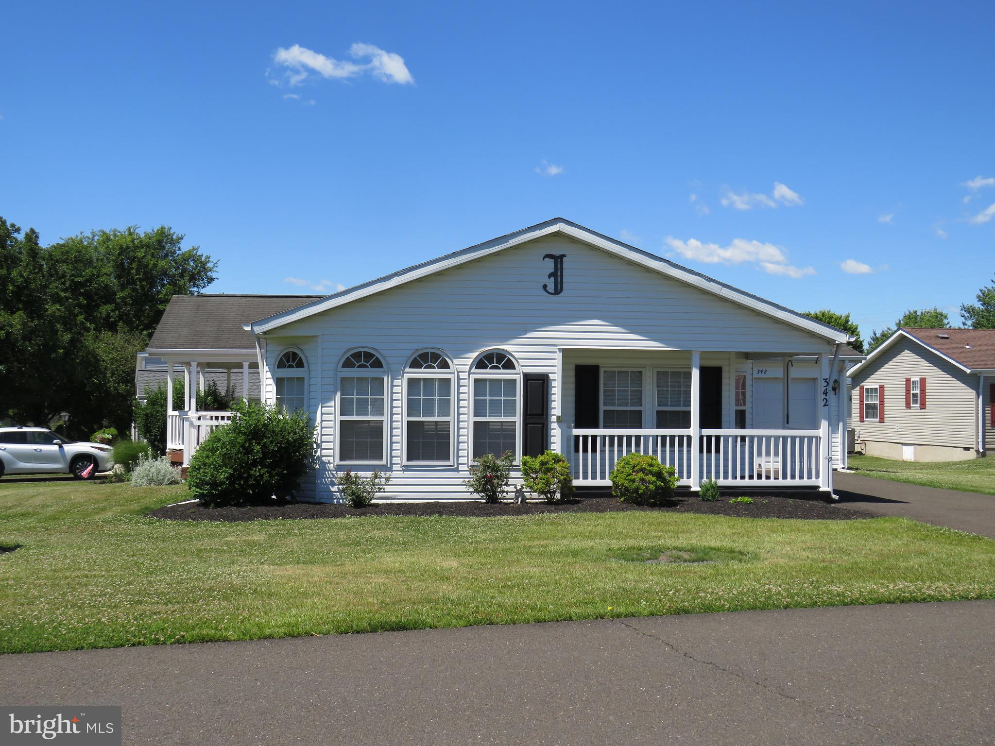 342 Spring Meadow Circle New Hope, PA 18938 - Photo 2 of 40 Priced to sell quickly
