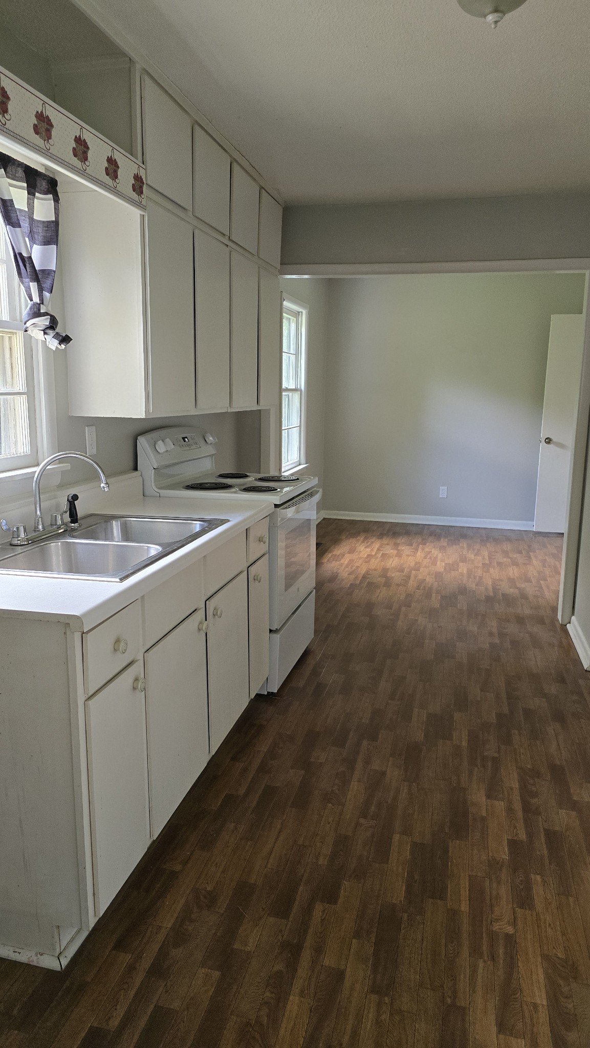 589 Scenic Road Lawrenceburg, TN 38464 - Photo 18 of 19 Gallery Image 18