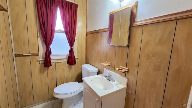 $219,900 | 127 Delray Avenue, Syracuse, NY 13224