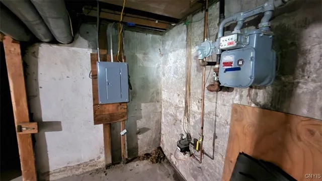 $219,900 | 127 Delray Avenue, Syracuse, NY 13224