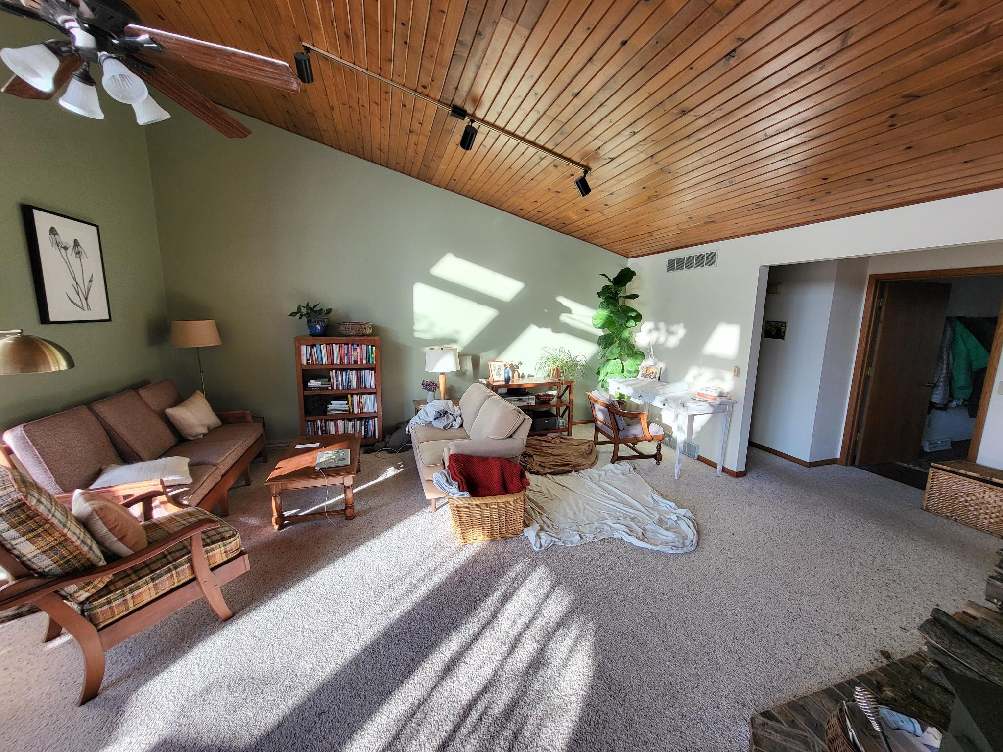 5155 Sunrise Ridge Trail Springfield, WI 53562 - Photo 8 of 22 Emma Kloes - 8family