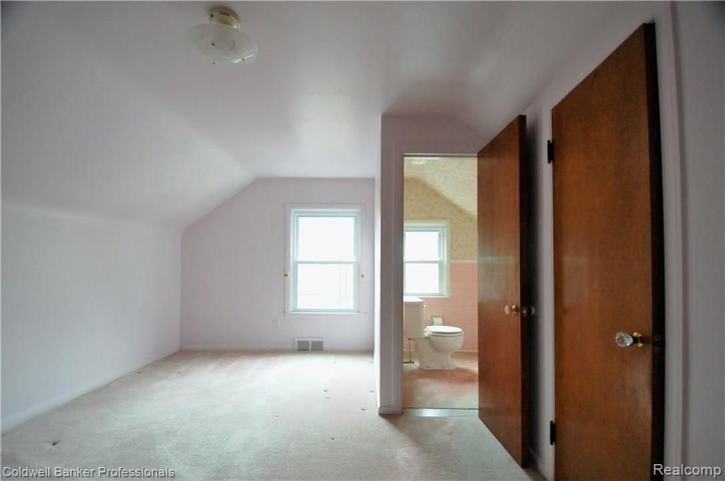 360 Ridgemont Road Grosse Pointe Farms, MI 48236 - Photo 34 of 43