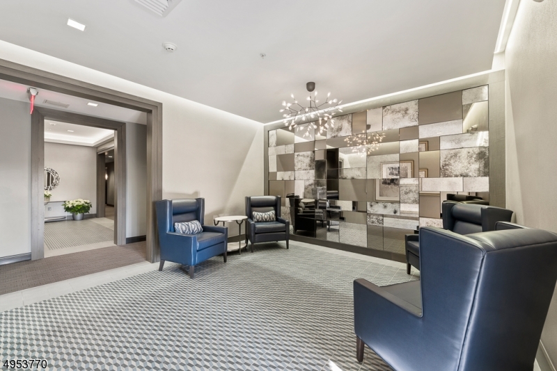 39 Green Village Road, Unit 205 Madison, NJ 07940 - Photo 8 of 8