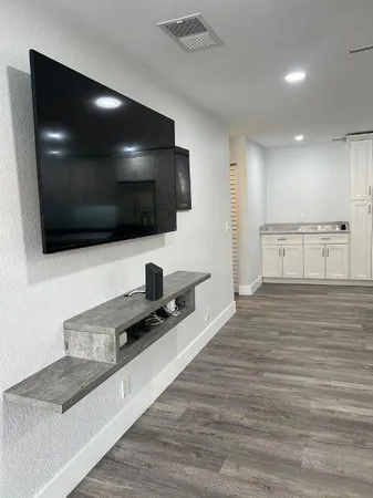 $2,300 | 3470 Pinewalk Drive North, Unit 217, Margate, FL 33063