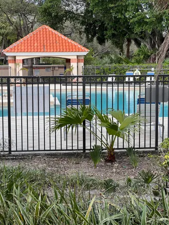 $2,300 | 3470 Pinewalk Drive North, Unit 217, Margate, FL 33063