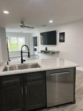 $2,300 | 3470 Pinewalk Drive North, Unit 217, Margate, FL 33063