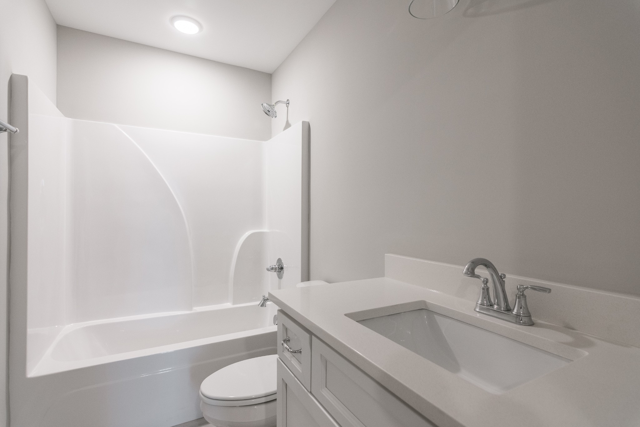 1227 Friendship Road Cross Plains, TN 37049 - Photo 27 of 28 a bathroom with a sink toilet and bathtub