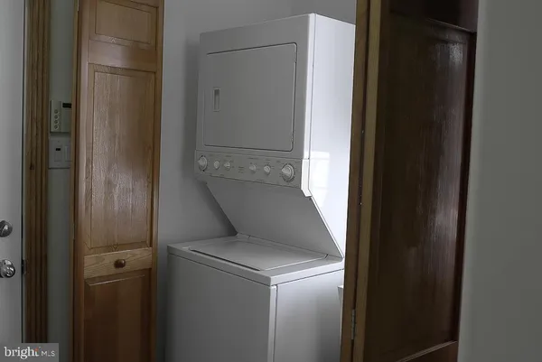 a view of walk in closet