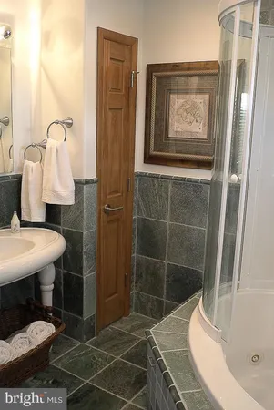$1,925,000 | 32 North Manor Avenue, Longport, NJ 08403