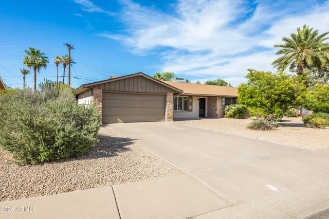 $3,195 | 8520 East Roma Avenue, Scottsdale, AZ 85251